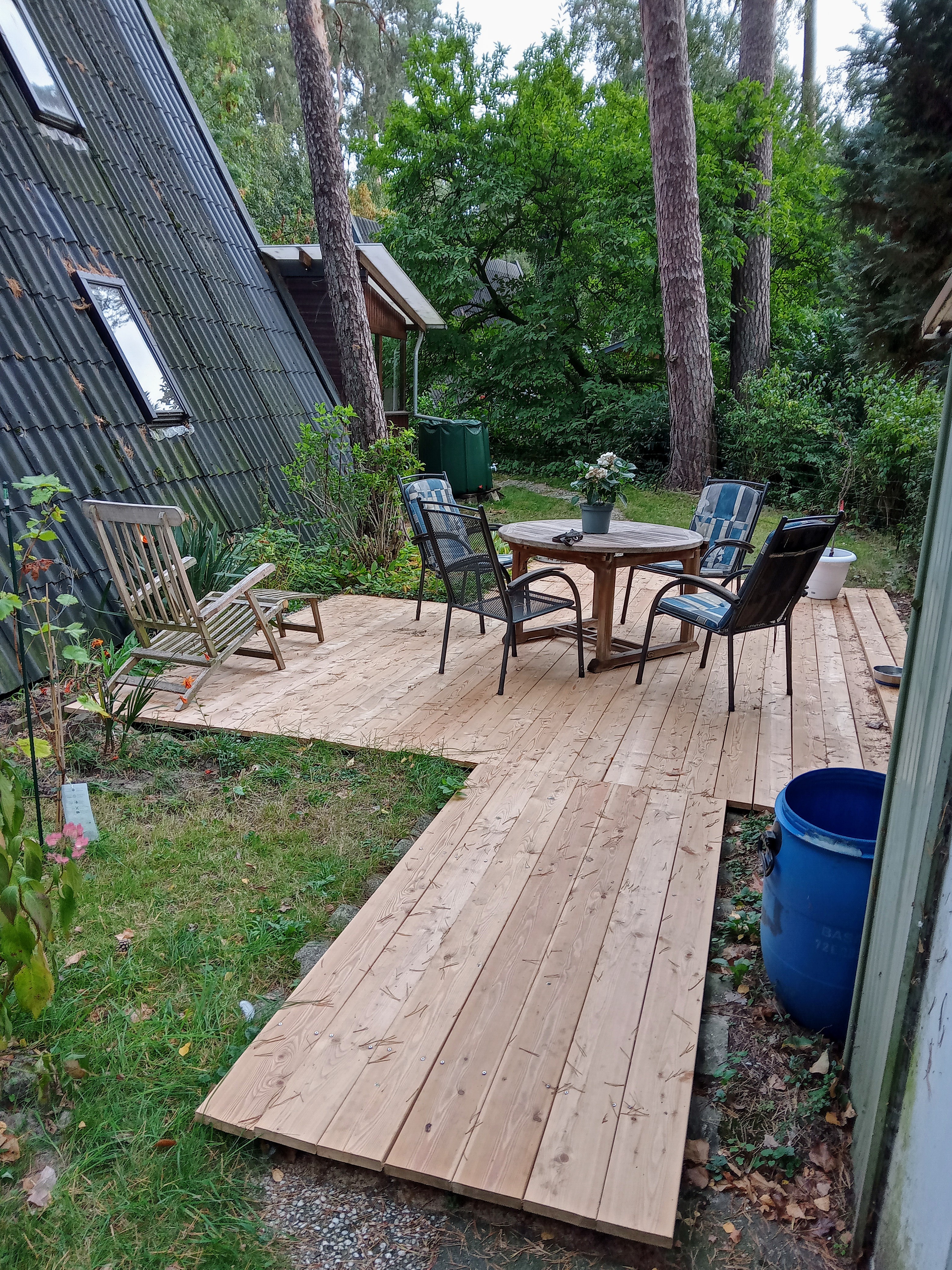 Monteurwohnung - PLZ 33335 (Deutschland) - Garten / Terrasse  - Haus "Meise" - Nurdachhaus für 3 Personen.