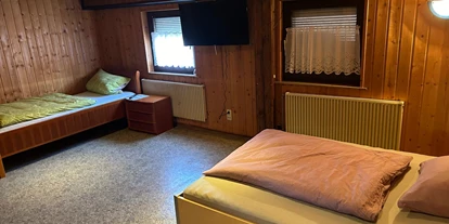 Monteurwohnung - PLZ 91722 (Deutschland) - Zimmer 1: 3 Einzelbetten  - SGS Arberg