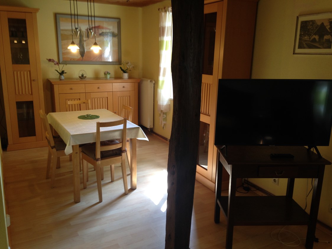 Monteurzimmer: Wohnbereich - Monteurzimmer oder ganzes Haus in Burgdorf