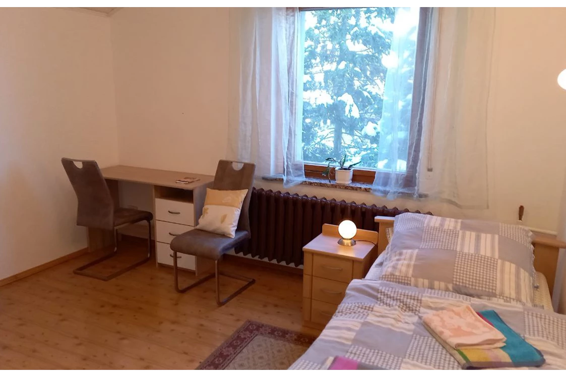 Monteurzimmer: Zimmer im Einfamilienhaus