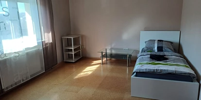 Monteurwohnung - Krautheim (Hohenlohekreis) - Zimmer  - My-Skypalace Osterburken