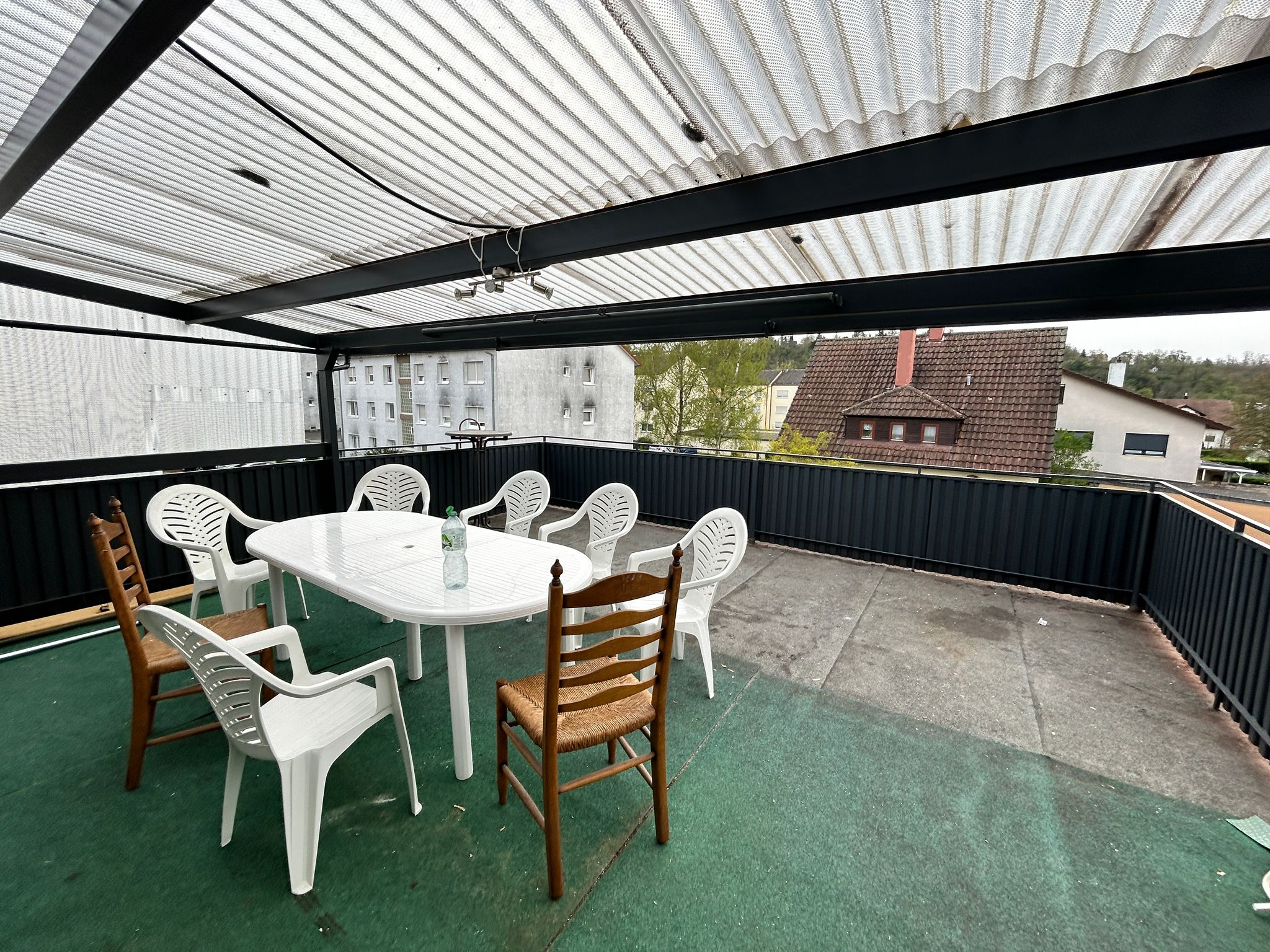 Monteurwohnung - PLZ 74226 (Deutschland) - Terrasse - My-Skypalace Offenau