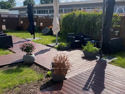 Monteurwohnung - PLZ 30177 (Deutschland) - Terasse  - Haus mit großer Terrasse