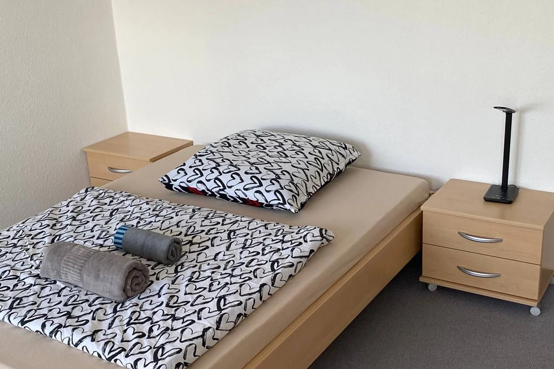 Monteurzimmer: Zimmer 2 - Zimmervermietung "Zur Klarsicht" bei Stuttgart