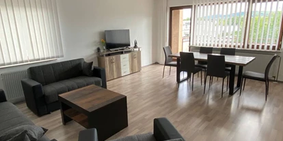 Monteurwohnung - PLZ 71282 (Deutschland) - Gemeinschaftszimmer mit Smart-TV, Balkon - Zimmervermietung "Zur Klarsicht" bei Stuttgart