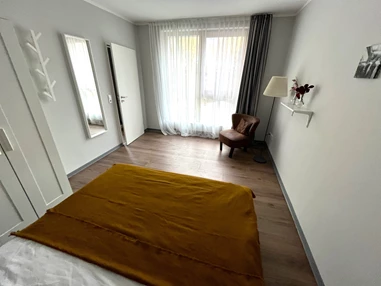 Monteurzimmer: Schlafzimmer 2 - Stilvolle Apartments am Park-Schönfeld