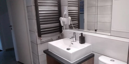 Monteurwohnung - Lodsch - Badezimmer 2 - Monteurzimmer Domotel TM LUX