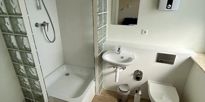 Monteurwohnung - Kaffeemaschine - Schleswig-Holstein - 12 Einzelzimmer auf einer Etage
