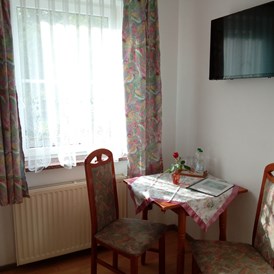 Monteurzimmer: Sitzecke - Pension "Am Rosental"