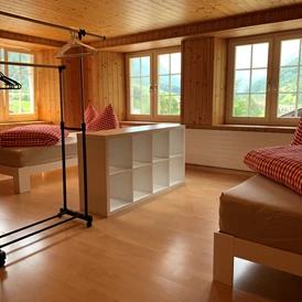 Monteurzimmer: 2-Bett-Zimmer - Revier Bliili und Spitzer