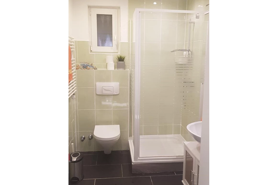 Monteurzimmer: Dusche - Fewo-Harber
