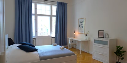 Monteurwohnung - TV - Falkensee - Charmante 4-Zimmer-Altbauwohnung in Berlin-Steglitz