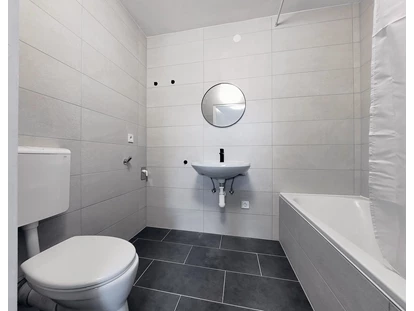 Monteurwohnung - Art der Unterkunft: Apartment - Österreich - ++ 60 BETTEN ++ Wohnungen + Haus mit Parkplatz, WLAN, Küche, uvm.