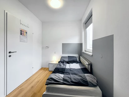 Monteurwohnung - Art der Unterkunft: Apartment - Österreich - ++ 60 BETTEN ++ Wohnungen + Haus mit Parkplatz, WLAN, Küche, uvm.
