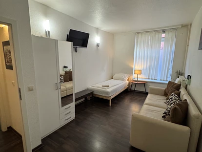Monteurwohnung - TV - Falkensee - Krummestraße - Easy Apartments
