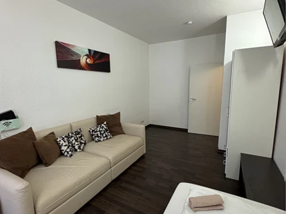 Monteurwohnung - TV - Falkensee - Krummestraße - Easy Apartments