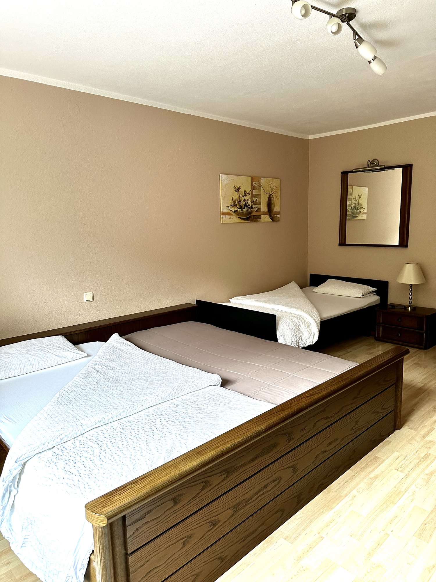 Monteurzimmer: FeWo-Bayer-Dexheim