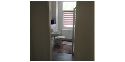 Monteurwohnung - Bettwäsche: Bettwäsche gegen Gebühr - Deutschland - Bad mit Dusche - Klein aber Fein