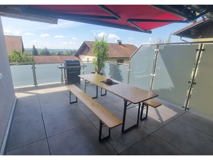 Monteurwohnung - Burghausen (Landkreis Altötting) - Dachterrasse  - Haus Alpenblick in 84359 Simbach am Inn
