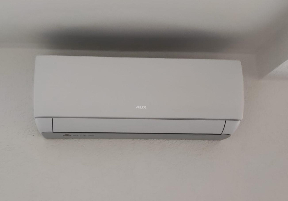 Monteurzimmer: Klimaanlage /AC - Schleusenapartment 