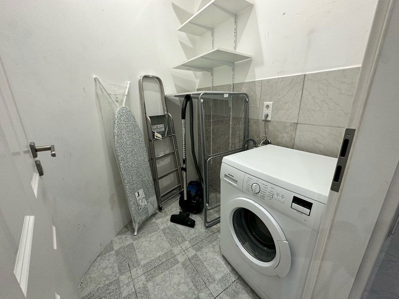Monteurzimmer: HomeRent in Tönisvorst, Krefeld und Umgebung