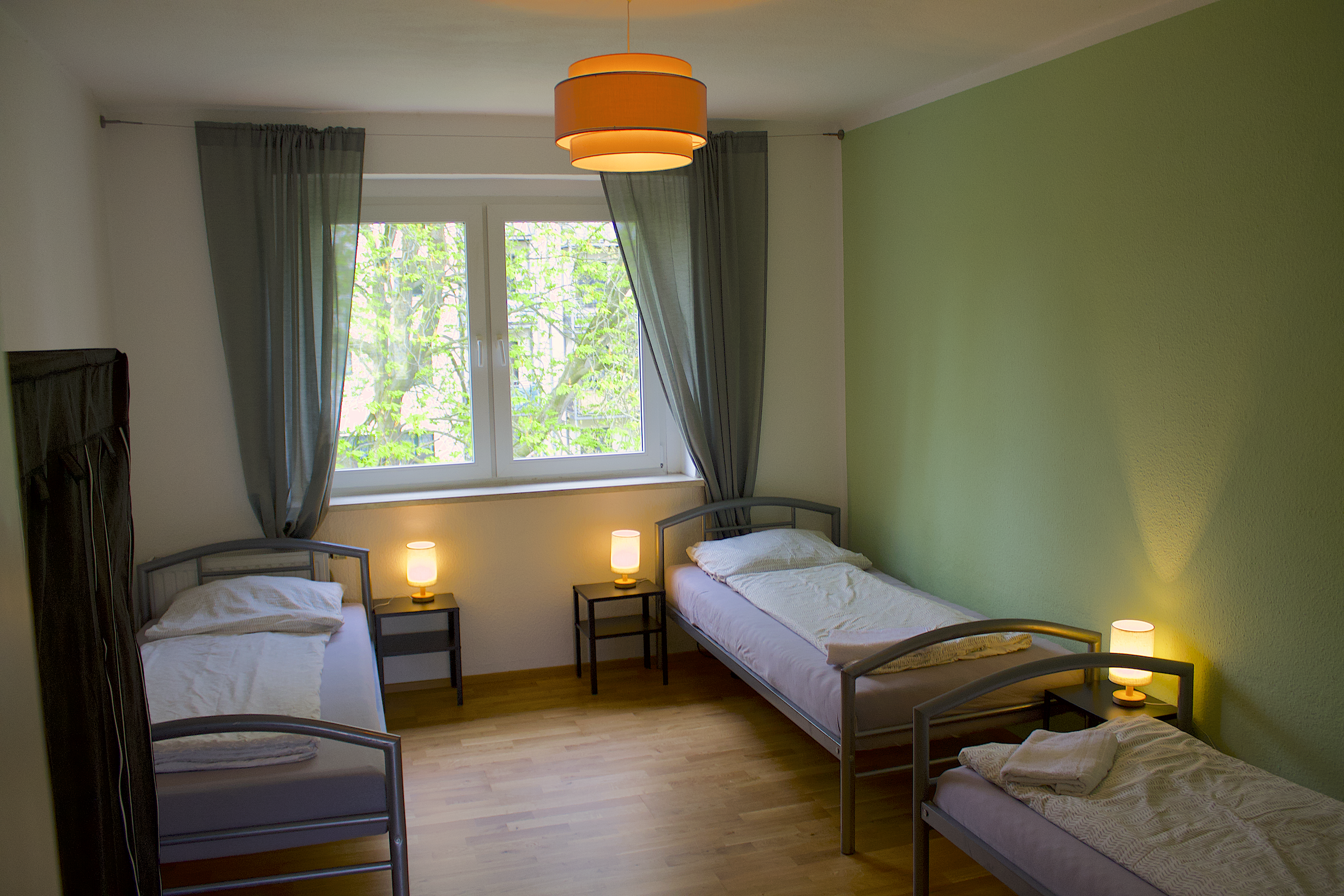 Monteurwohnung - Zimmertyp: Mehrbettzimmer - Schkopau - Monteurzimmer nahe Porsche, BMW, DHL, Flughafen