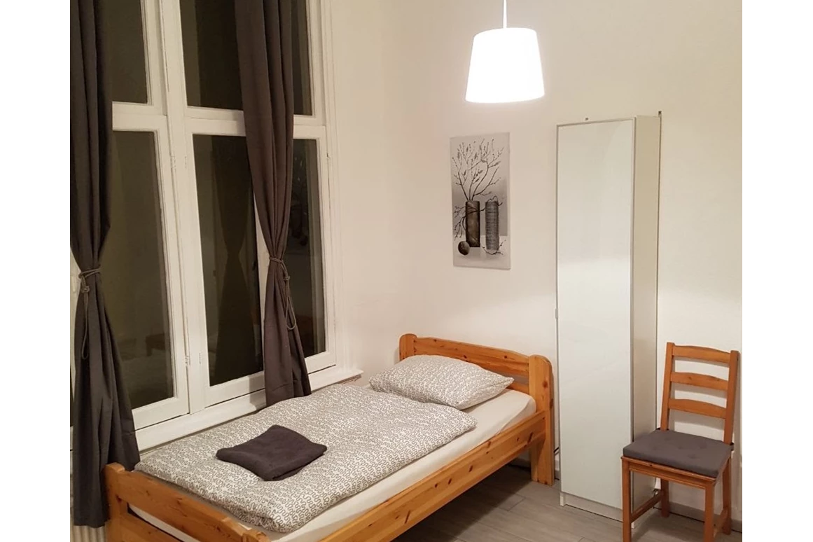 Monteurzimmer: Vermietung Papazissis