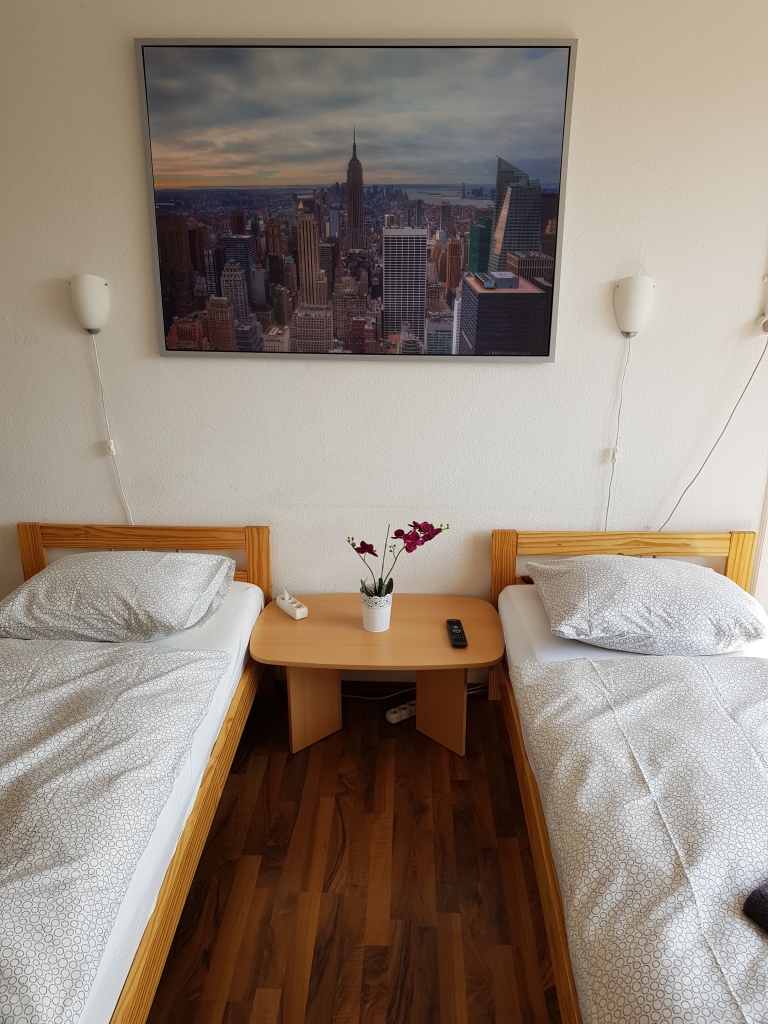 Monteurzimmer: Vermietung Papazissis