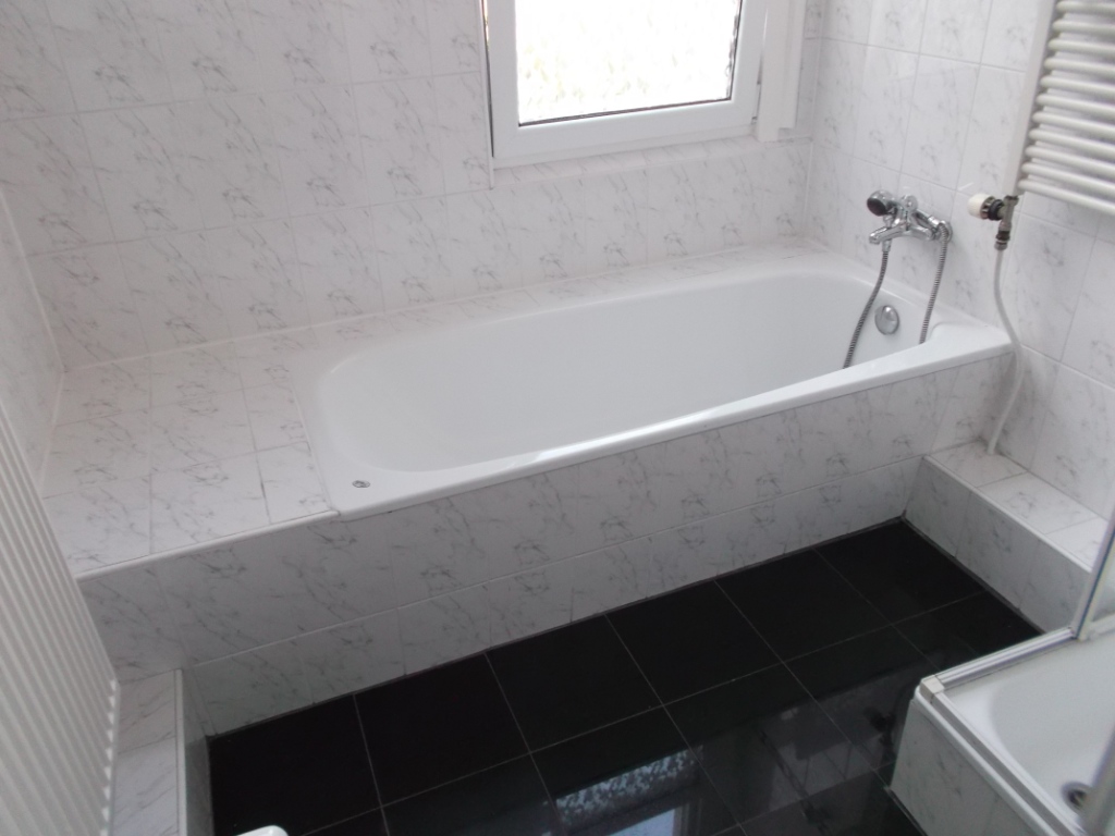 Monteurzimmer: Vermietung Papazissis