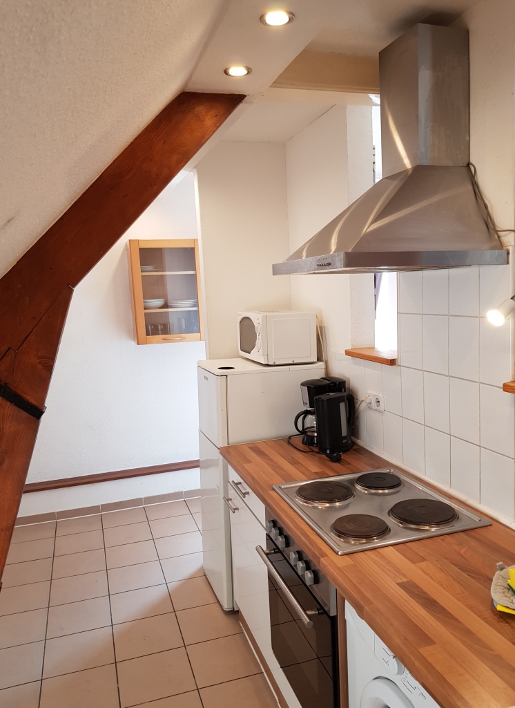 Monteurzimmer: Vermietung Papazissis