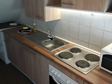 Monteurzimmer: Vermietung Papazissis