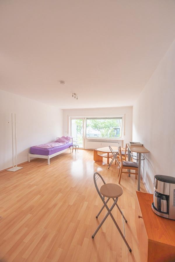 Monteurwohnung - Zimmertyp: Mehrbettzimmer - Hessen - Zimmer in kleiner Wohnung - Ihr zuhause unterwegs!