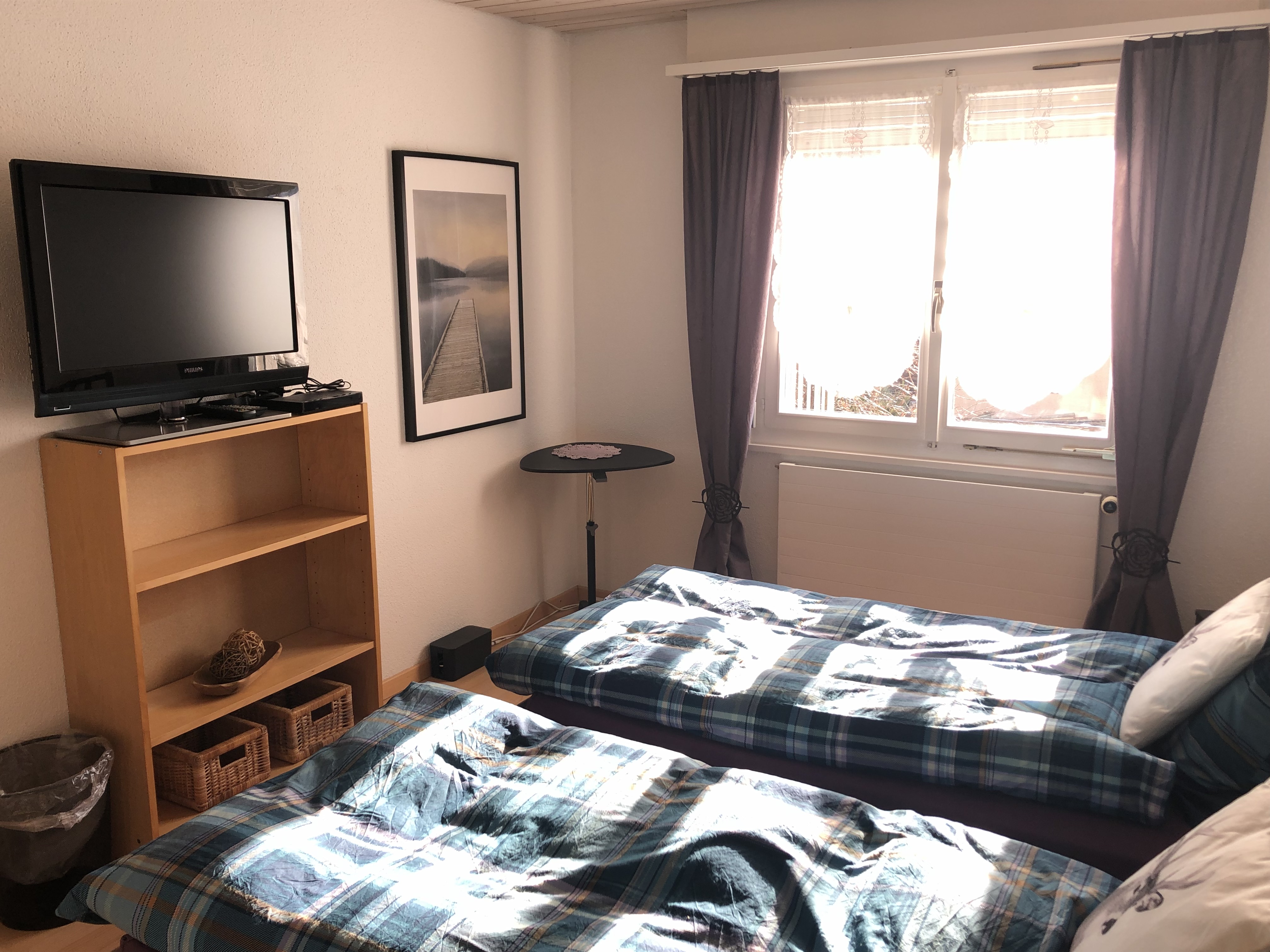 Monteurwohnung - Kühlschrank - Schweiz - Team Quartier Steffisburg