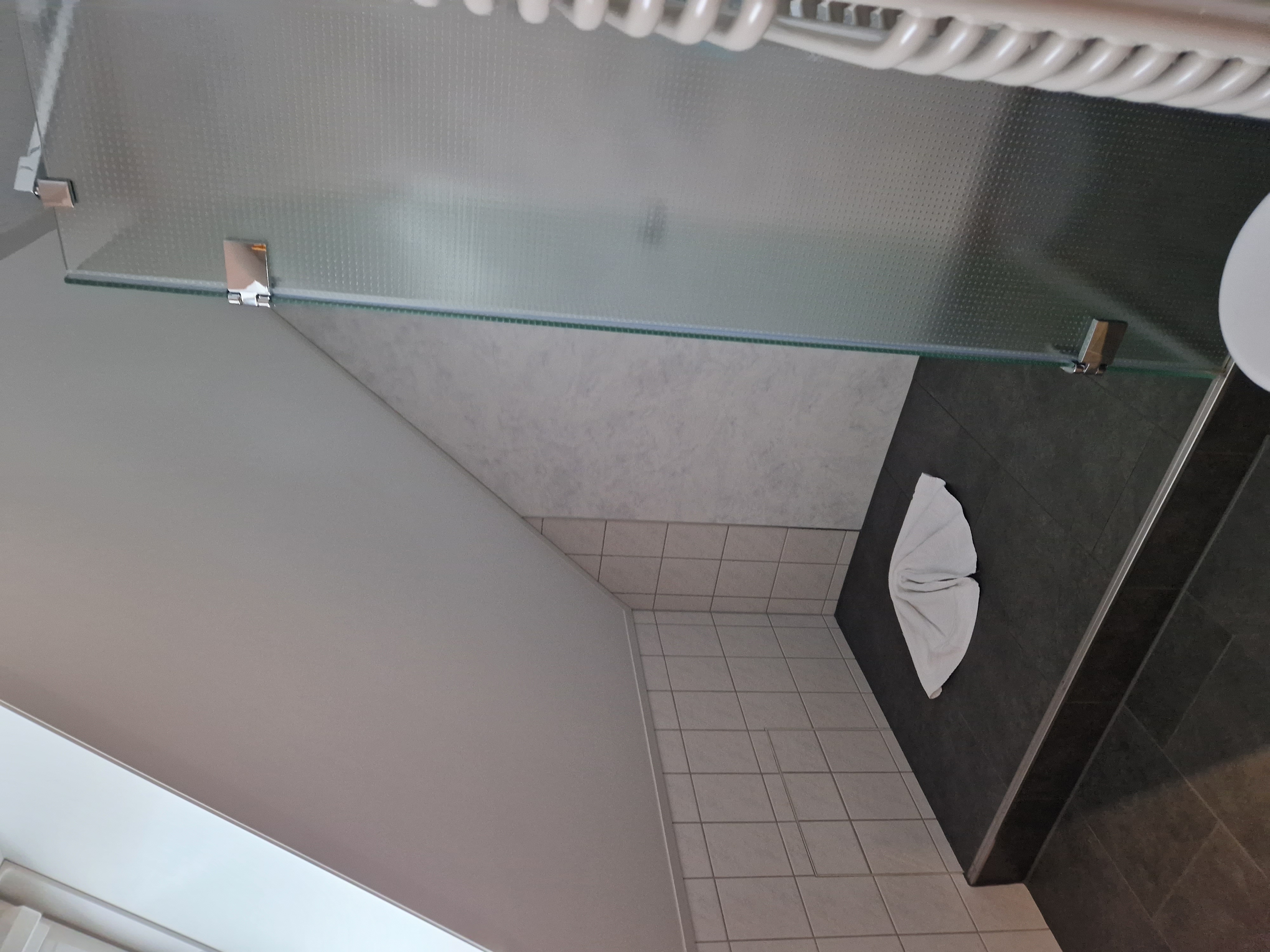 Monteurzimmer: Großzügige Dusche - Ferienwohnung Schwarzwaldliebe