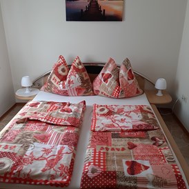 Monteurzimmer: Schlafzimmer mit Doppelbett - Pogatschnig