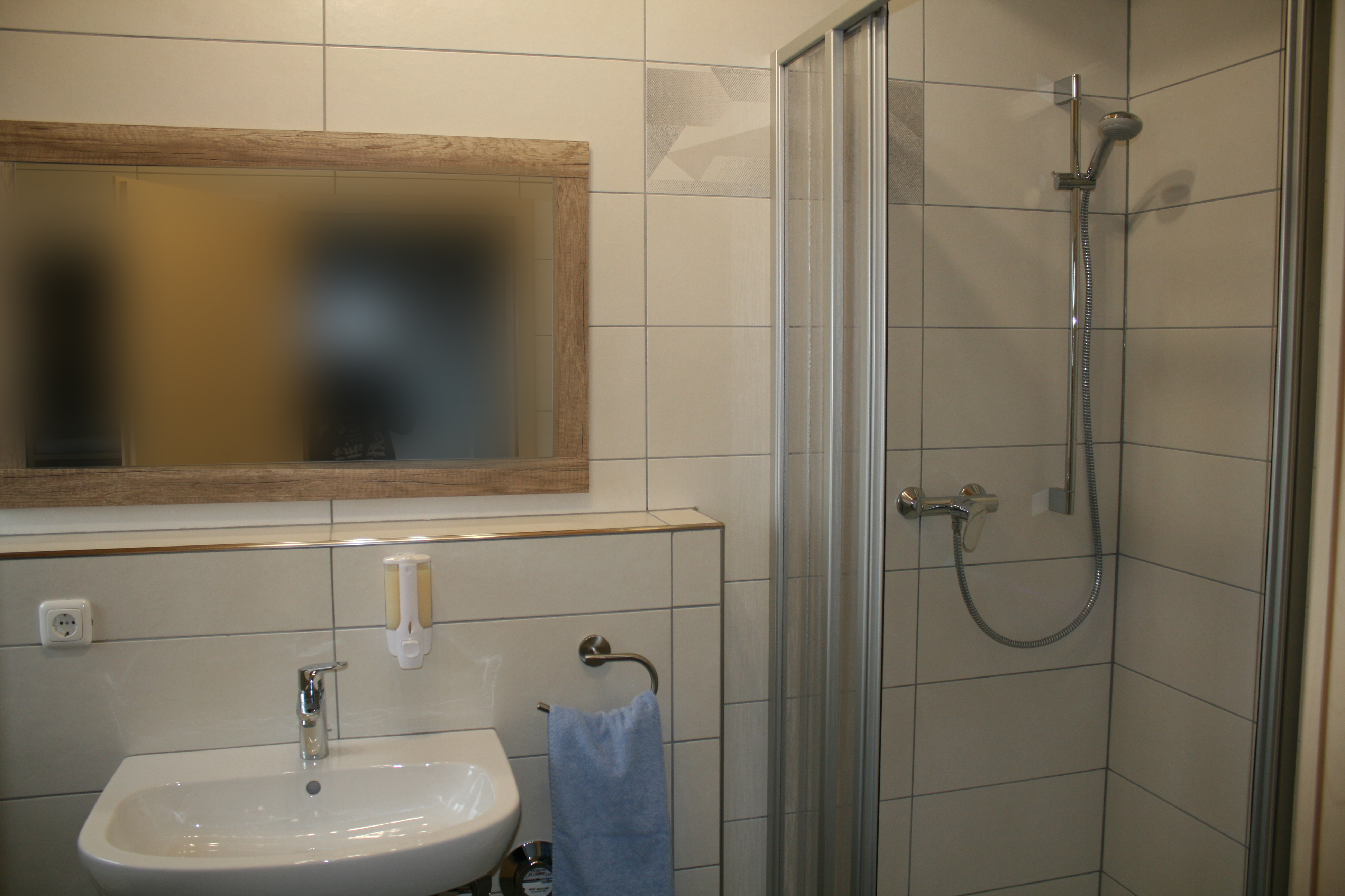Monteurwohnung - PLZ 90562 (Deutschland) - Monteurzimmer Braun