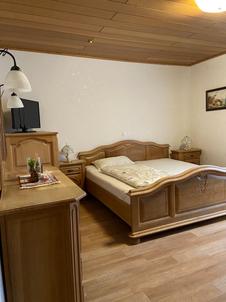Monteurwohnung - Zimmertyp: Mehrbettzimmer - Niederrhein - Johann