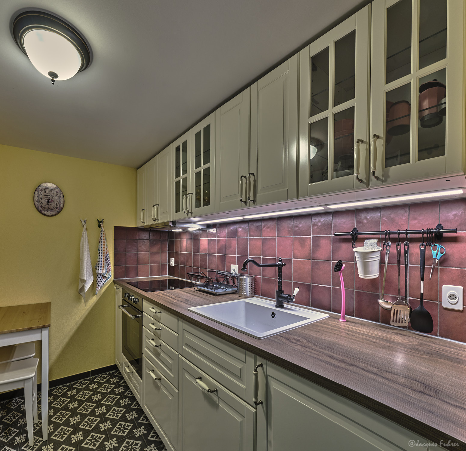 Monteurwohnung - Zollikofen - Küche - Uelis-Stoeckli