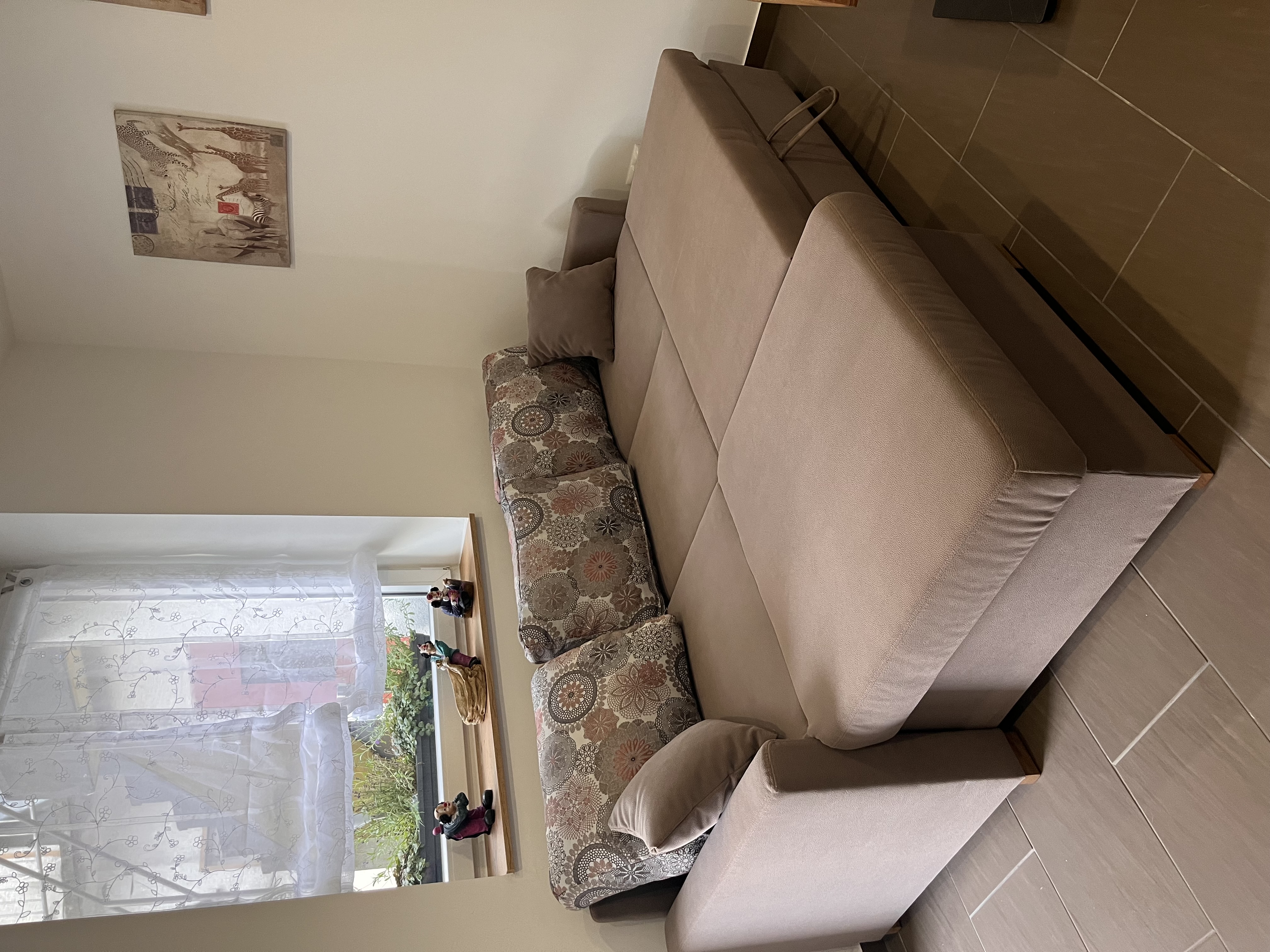 Monteurzimmer: Schlafsofa im Wohnzimmer  - Ferienwohnung Hofblick