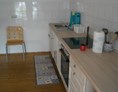 Monteurzimmer: unsere Küche ist voll ausgestattet . - Ferienwohnung Diefenbach