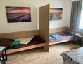Monteurzimmer: Monteuzimmer je 2 Einzel - Betten, mitTrennwand 
, - Zimmer in Nähe Vilsbiburg