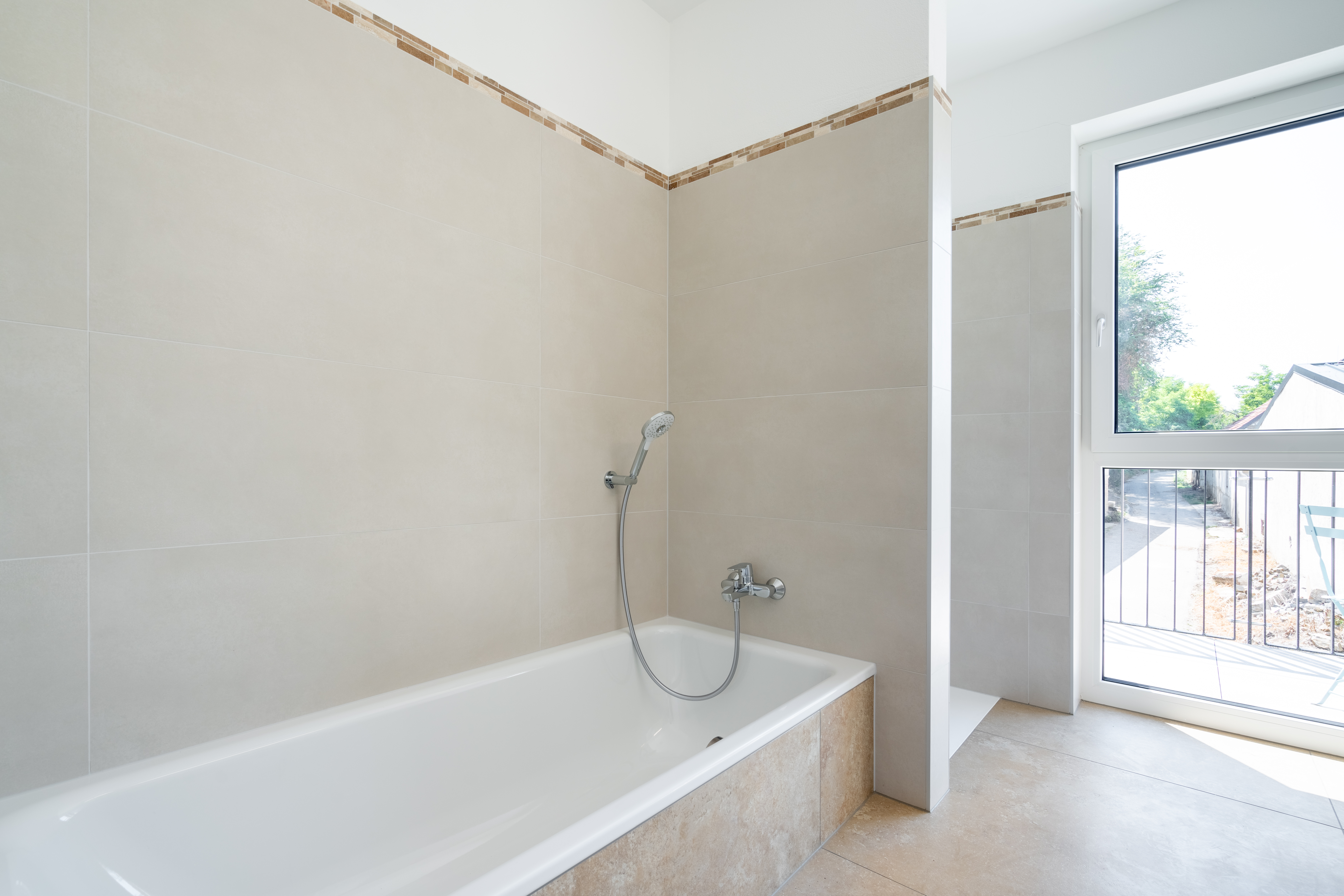 Monteurzimmer: revLIVING Montageluxus Premium The Lodge