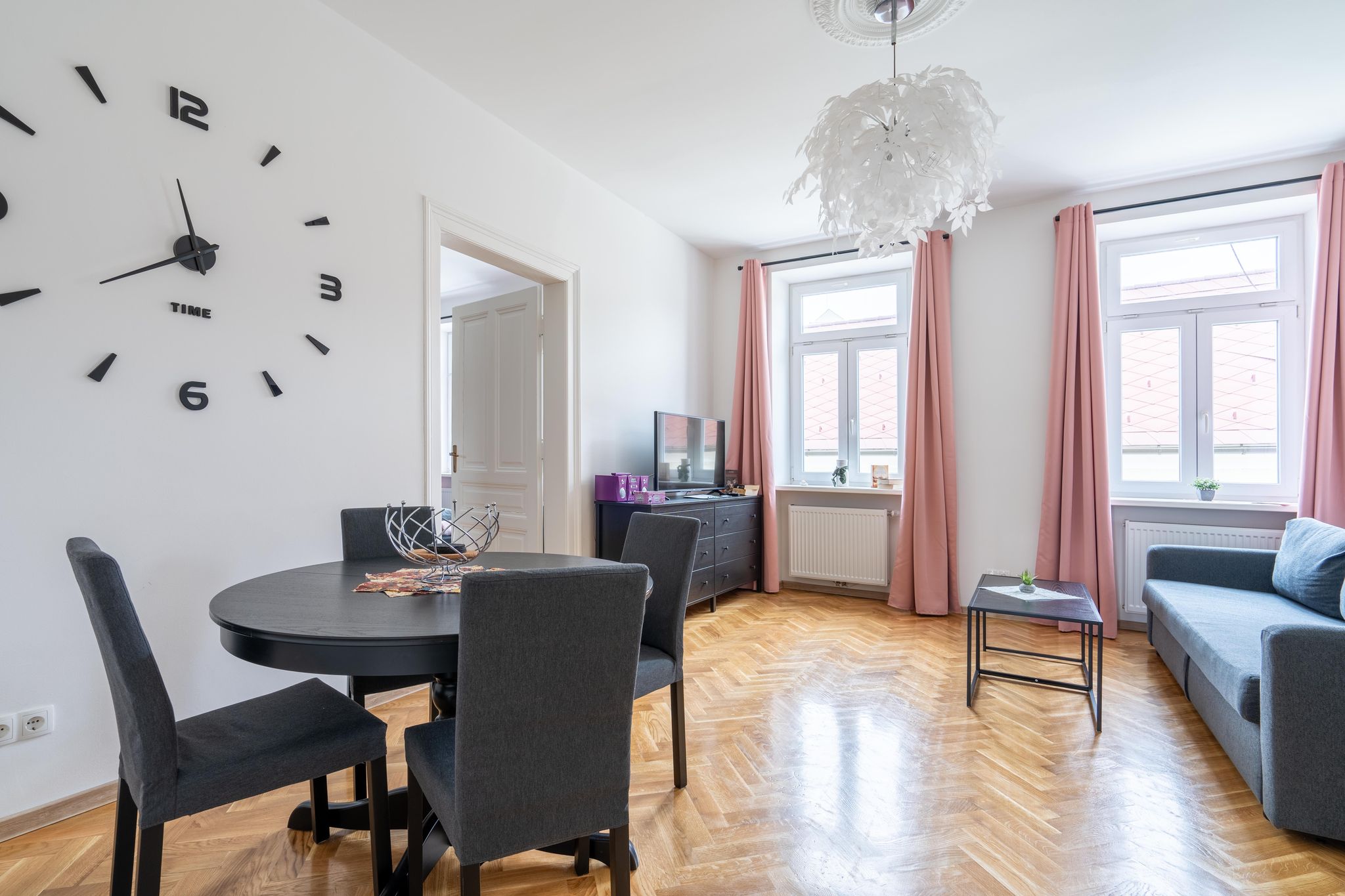 Monteurwohnung - WLAN - Österreich - revLIVING Montageluxus Suite Luise