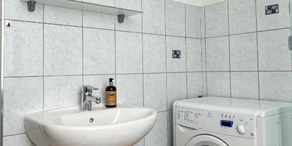 Monteurwohnung - PLZ 2482 (Österreich) - revLIVING Montageluxus Kaiser Franz Septima