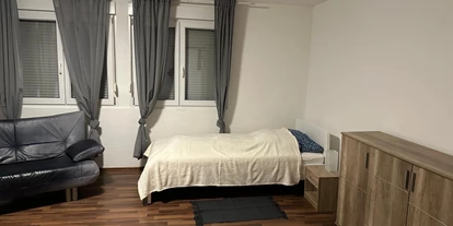 Monteurwohnung - Kronau Walldorf Bretten Kraichtal - Schlafzimmer 1 - Monteurzimmer Zeutern
