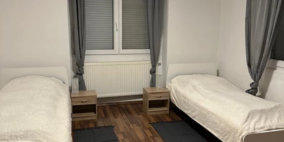 Monteurwohnung - Kronau Walldorf Bretten Kraichtal - Schlafzimmer 2 - Monteurzimmer Zeutern