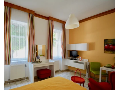 Monteurwohnung - PLZ 2482 (Österreich) - Comfort Studio /2 Personen - Doppelbett - Domizil Wien - Cityapartments