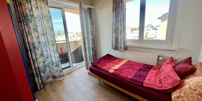 Monteurwohnung - Küche: Küchenmitbenutzung - Schweiz - Zimmer 23 - Möblierte Zimmer Blattenweg