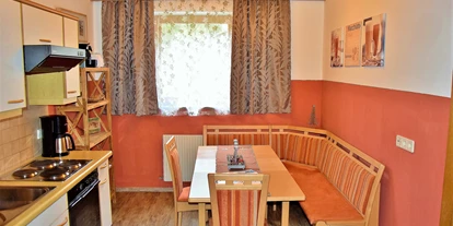 Monteurwohnung - Einzelbetten - Tirol - Apartment Wildschoenau  - sehr grosse Ferienwohnung fuer 6 - 8 Personen - voll ausgestattet in Topp Lage - nahe Supermarkt und uvm. 
Waschküche mit Waschmaschine und Trockner sowie genügend Parkplätze, Garten und Gartenlaube vorhanden.  - Ferienwohnung fuer 6 - 8 Personen - sehr groß und guenstig