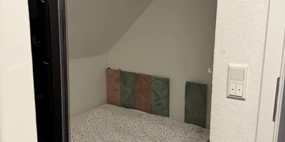 Monteurwohnung - Waschmaschine - Deutschland - 1.Schlafzimmer  - Dachgeschosswohnung